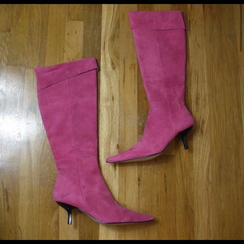 Steve Madden suede boots size 9